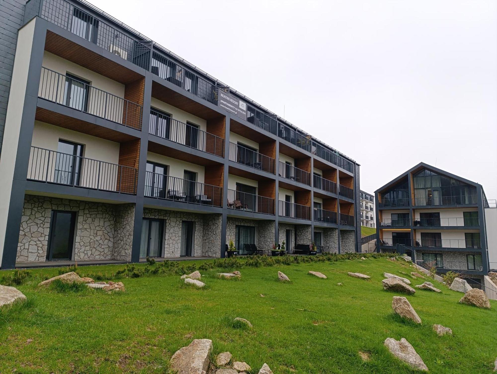 Beatris Resort Świeradów-Zdrój Exteriör bild